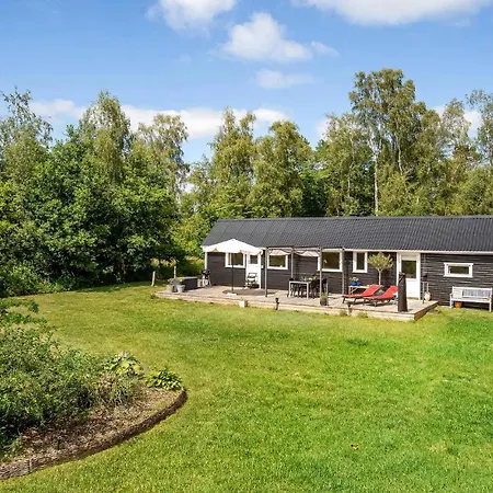 In Rdby With 2 Bedrooms And Wifi 2 *